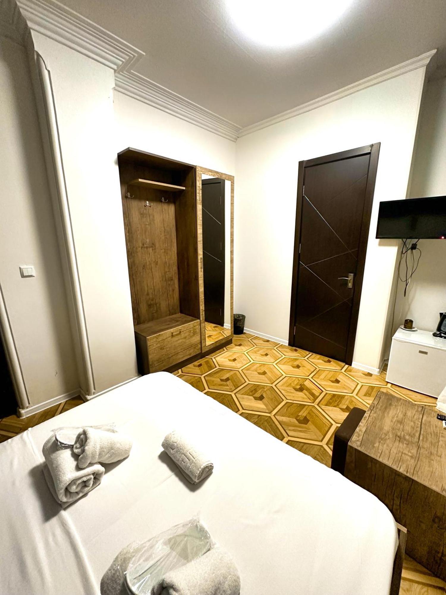 Metekhi View Hotel Tiflis Exterior foto